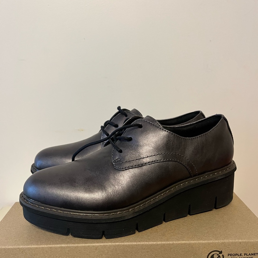 Clarks Platform Airabell Loafer Women’s